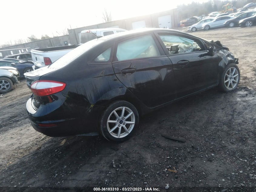 VIN 3FADP4BJ7KM117395 2019 FORD FIESTA SE