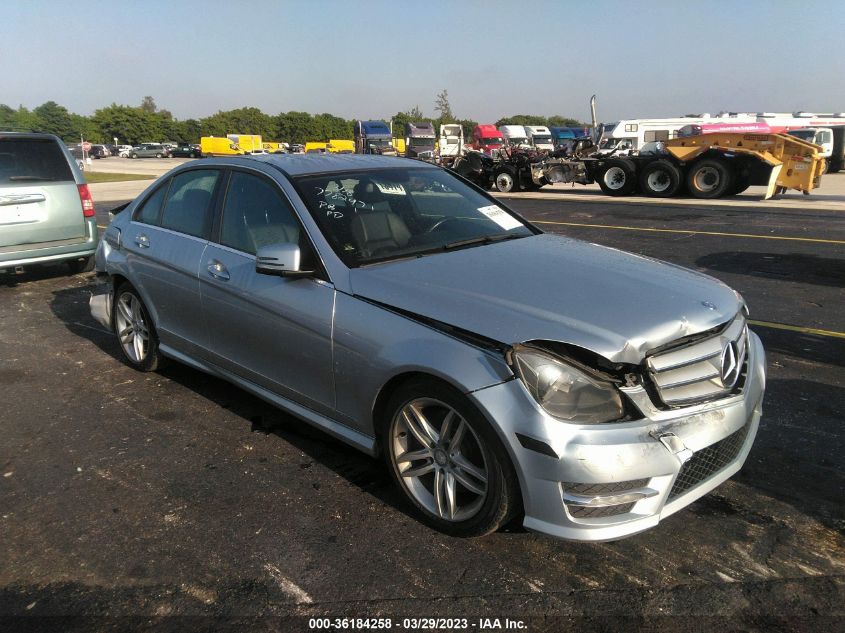 2013 MERCEDES-BENZ C 300 SPORT 4MATIC/LUXURY 4MATIC - WDDGF8AB0DA778297