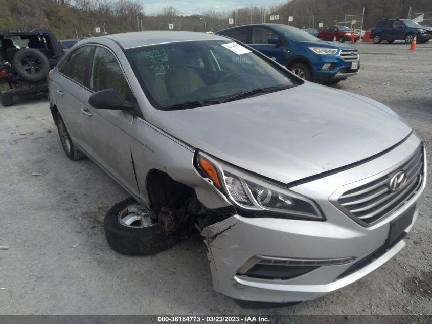 2015 HYUNDAI SONATA 2.4L SE - 5NPE24AF3FH071134