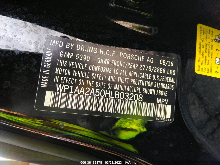 2017 PORSCHE MACAN - WP1AA2A50HLB03208