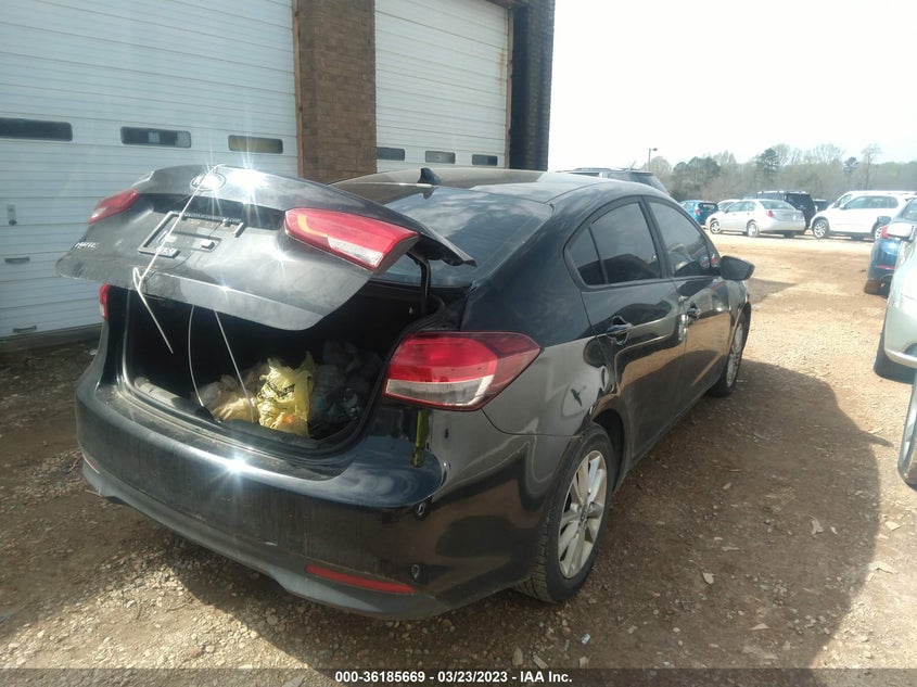 VIN 3KPFL4A71HE015369 2017 KIA FORTE LX