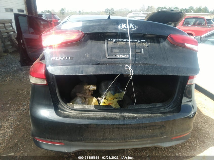 VIN 3KPFL4A71HE015369 2017 KIA FORTE LX