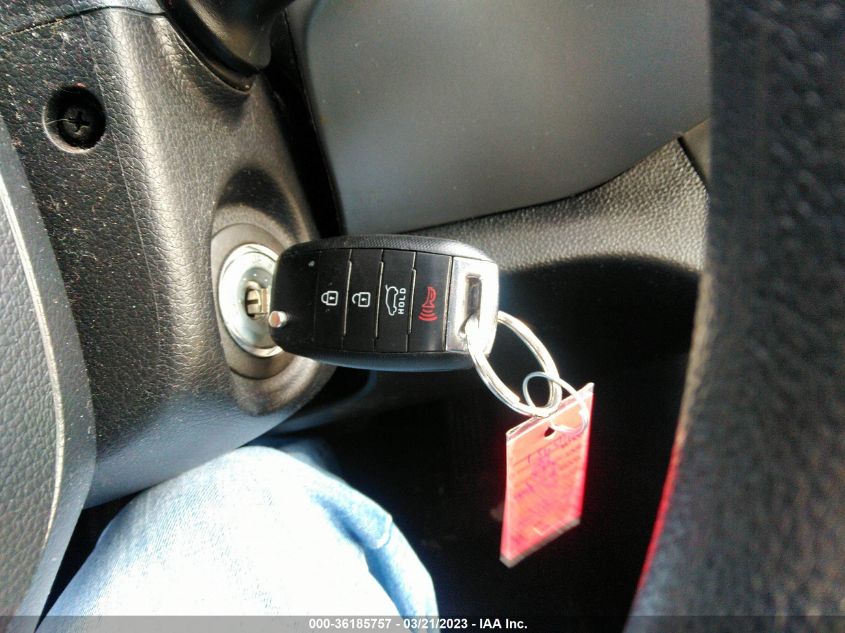 2015 KIA SPORTAGE LX - KNDPBCAC3F7710951