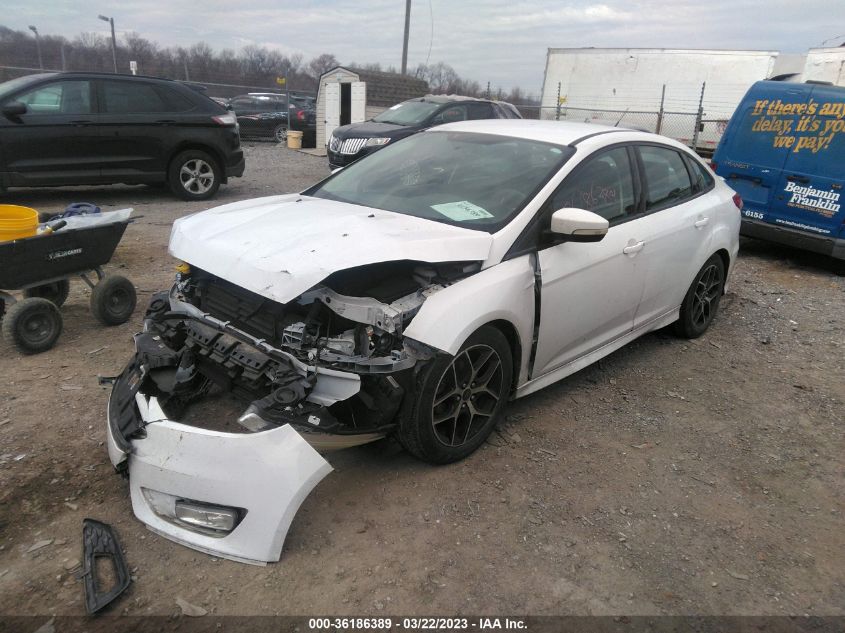 2015 FORD FOCUS SE - 1FADP3F27FL260030