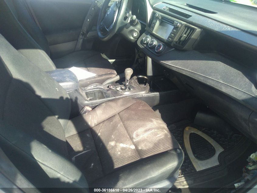 2018 TOYOTA RAV4 LE - JTMZFREV0JJ204257