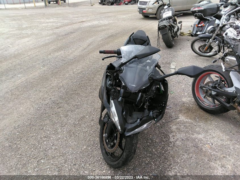 2019 KAWASAKI EX400 JKAEXKG10KDA30412