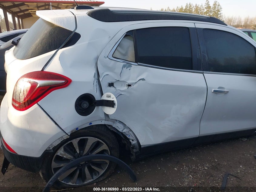 VIN KL4CJCSB6LB060698 2020 BUICK ENCORE ESSENCE