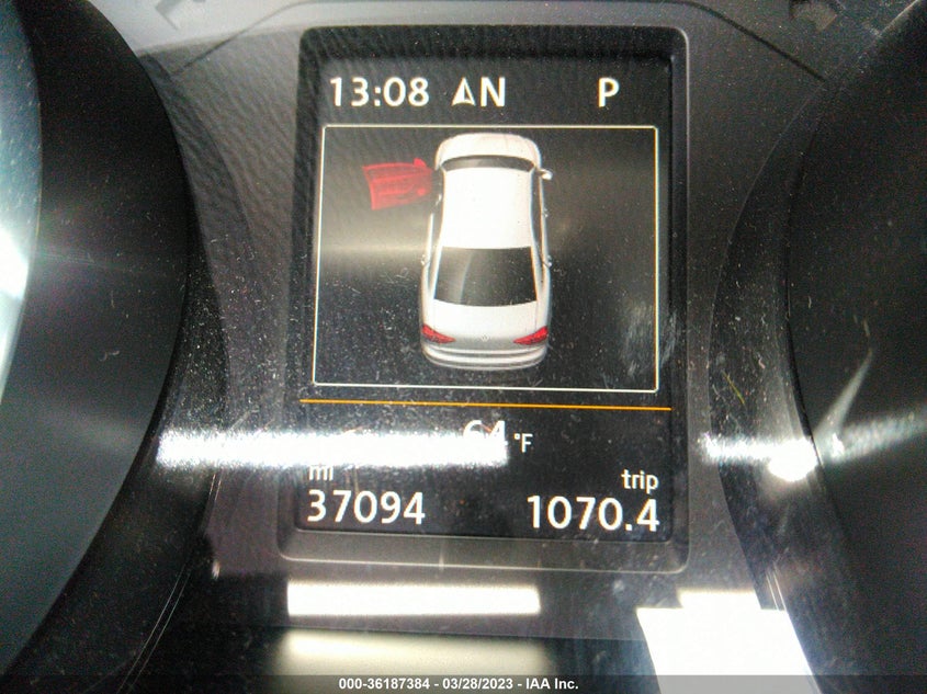 VIN 1VWBA7A32JC008671 2018 VOLKSWAGEN PASSAT 2.0T SE