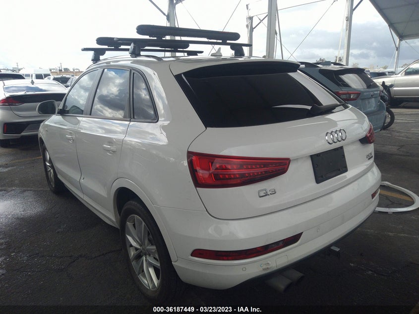 VIN WA1ECCFS9JR010492 2018 AUDI Q3 PREMIUM/SPORT PREMIUM