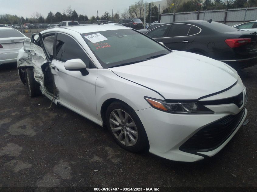 2018 TOYOTA CAMRY LE/SE/XLE/L - 4T1B11HK2JU125055