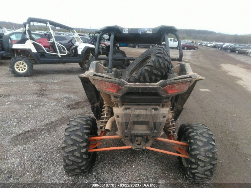 2018 POLARIS RZR XP TURBO EPS - 3NSVDE926JF418026