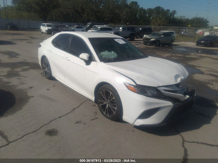 2018 TOYOTA CAMRY LE/SE/XLE/L - 4T1B11HK0JU550581