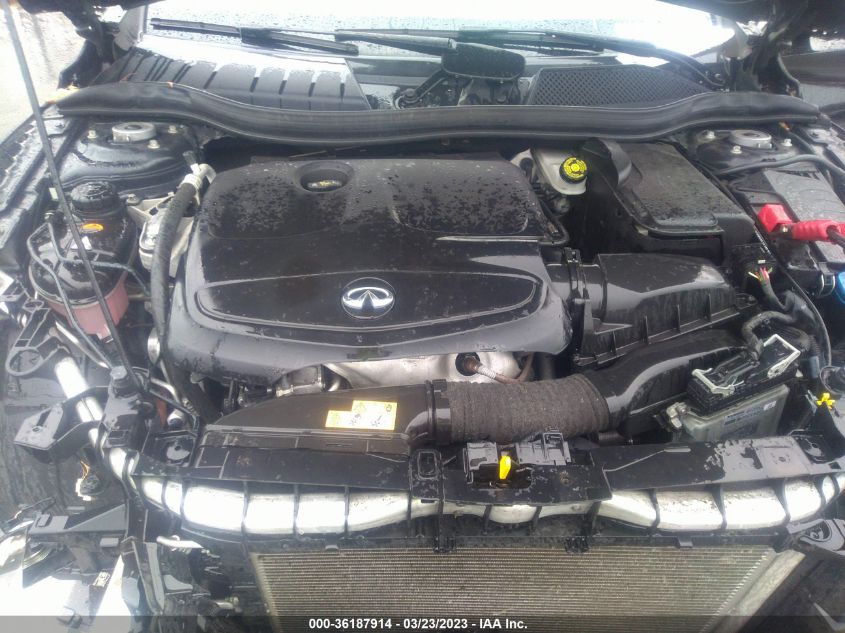 2018 INFINITI QX30 PREMIUM SJKCH5CR4JA047876