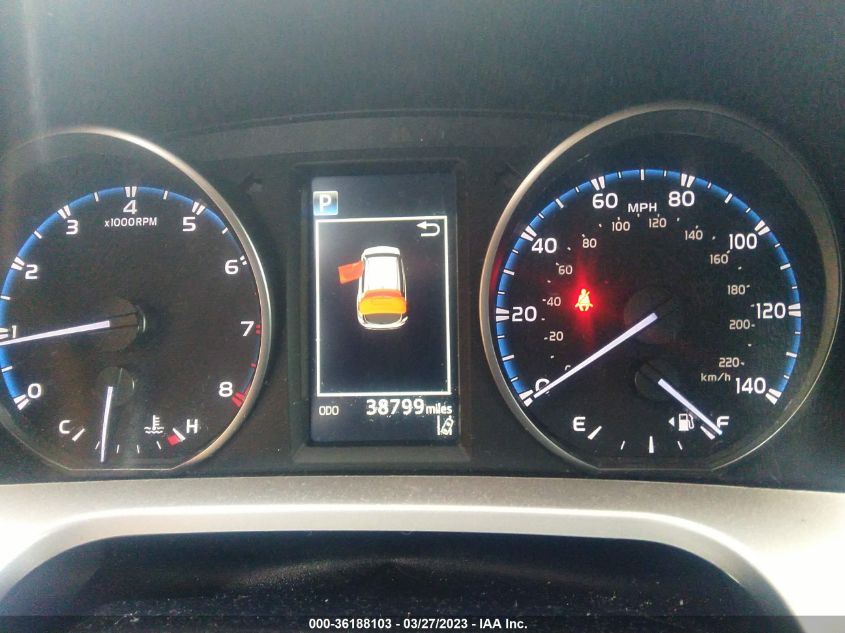 2018 TOYOTA RAV4 LE - JTMZFREV7JJ744284
