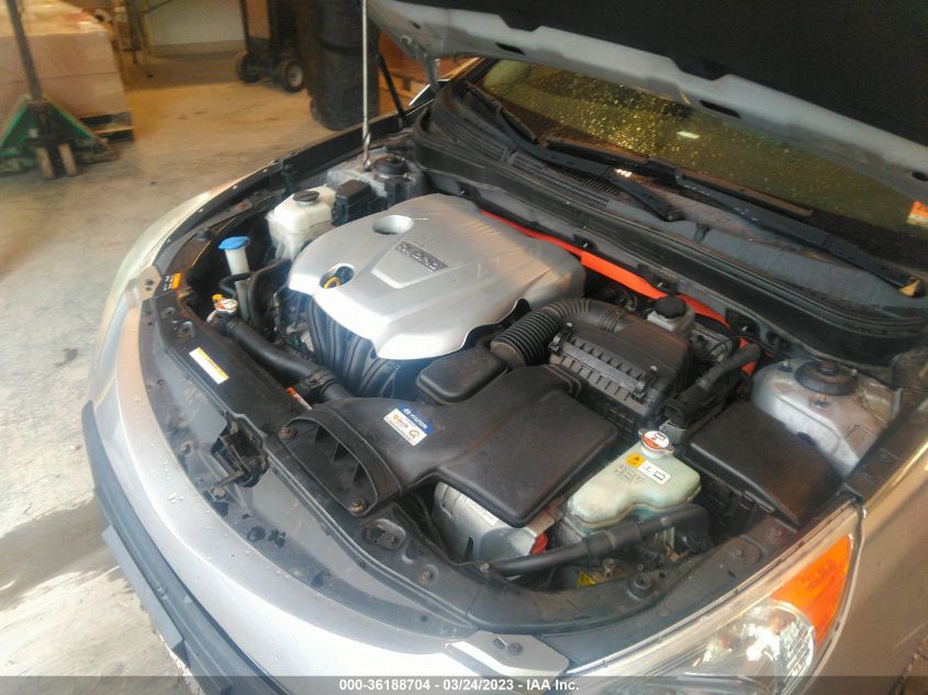 2013 HYUNDAI SONATA HYBRID LIMITED - KMHEC4A46DA091048