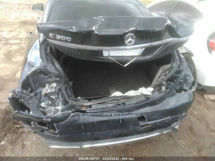 VIN 55SWF4JB4HU185147 2017 MERCEDES-BENZ C-CLASS C 300