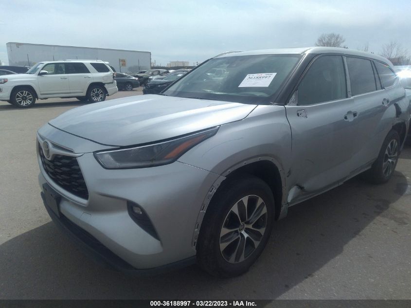 2021 TOYOTA HIGHLANDER XLE - 5TDGZRBH8MS529467