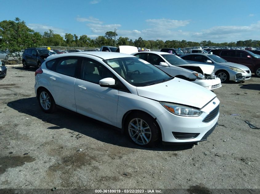 2015 FORD FOCUS SE - 1FADP3K20FL347449