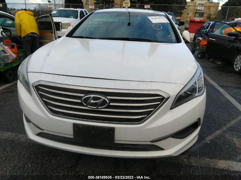 2017 HYUNDAI SONATA SE - 5NPE24AF2HH596172