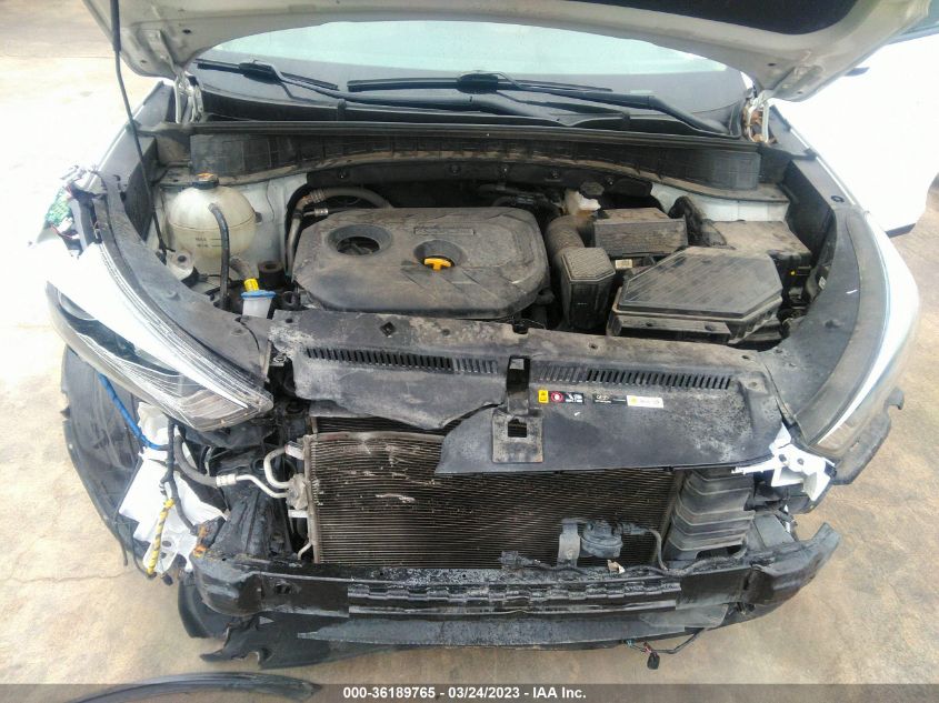 2017 HYUNDAI TUCSON SE - KM8J33A4XHU588360