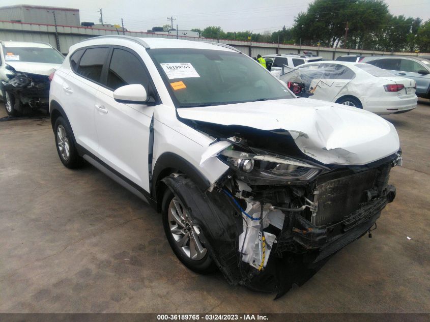 2017 HYUNDAI TUCSON SE - KM8J33A4XHU588360