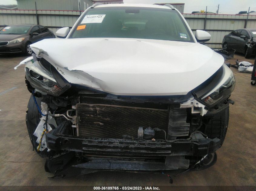 2017 HYUNDAI TUCSON SE - KM8J33A4XHU588360