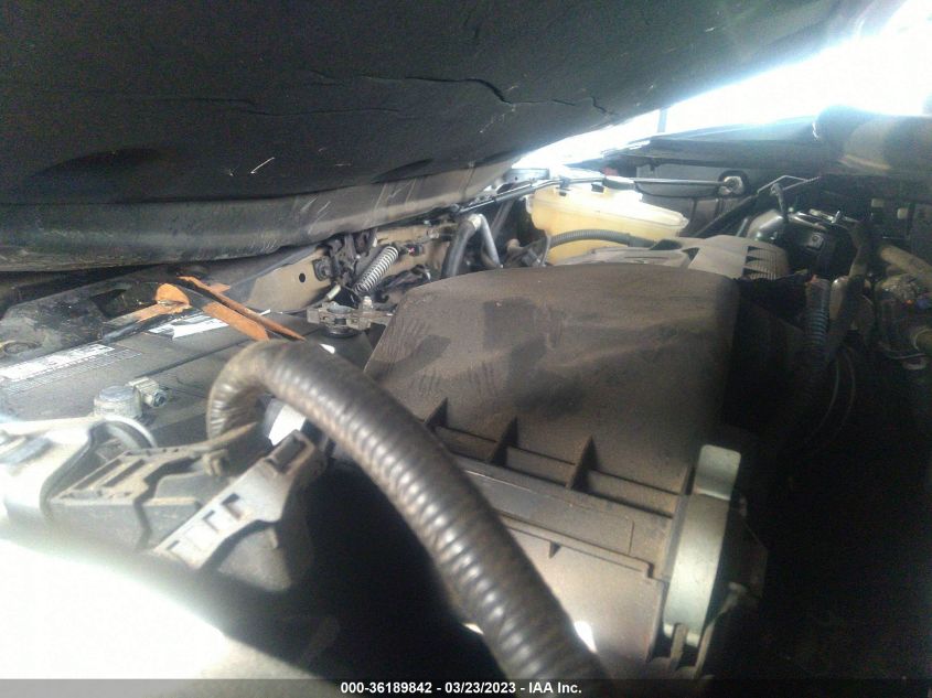 2013 TOYOTA RAV4 XLE - 2T3RFREV0DW100096