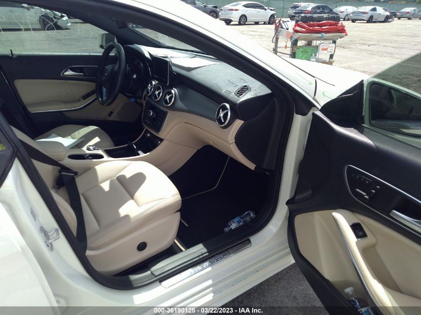 2014 MERCEDES-BENZ CLA-CLASS CLA 250 - WDDSJ4EB2EN160341