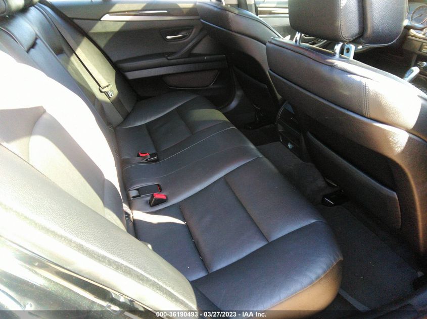 2013 BMW 5 SERIES 528I XDRIVE - WBAXH5C55DD106824