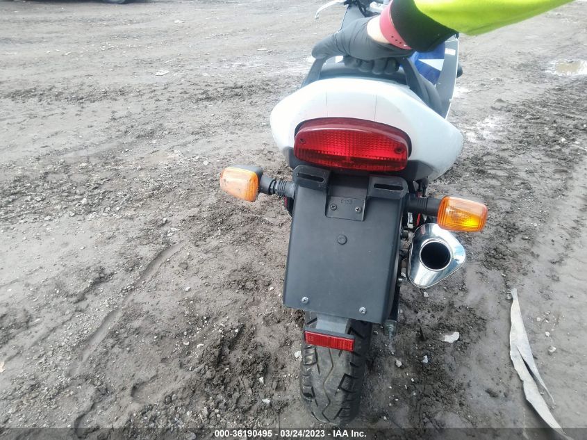 2009 SUZUKI GS500 - VTTGM51A992102404