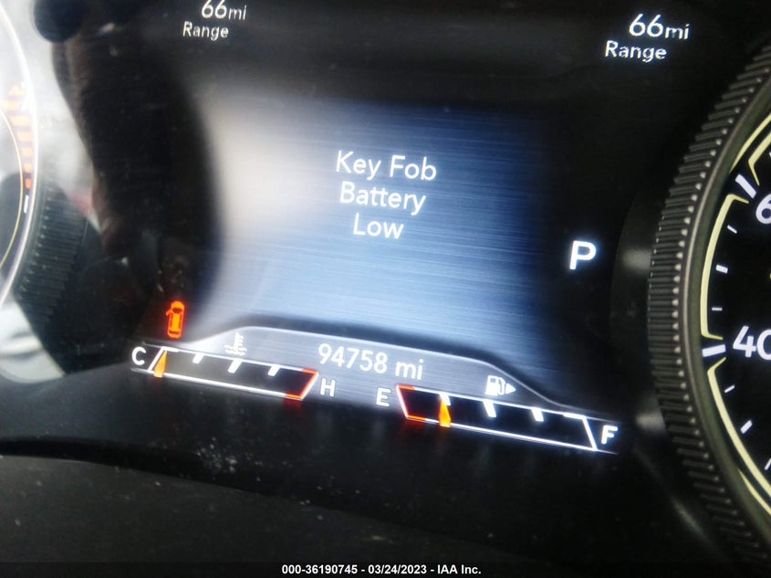 VIN 1C4PJMBX2KD314208 2019 JEEP CHEROKEE TRAILHAWK