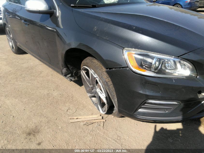 2015 VOLVO S60 T6 R-DESIGN PLATINUM - YV1902TS9F1342222