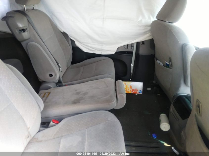 2017 TOYOTA SIENNA LE - 5TDKZ3DC1HS835604