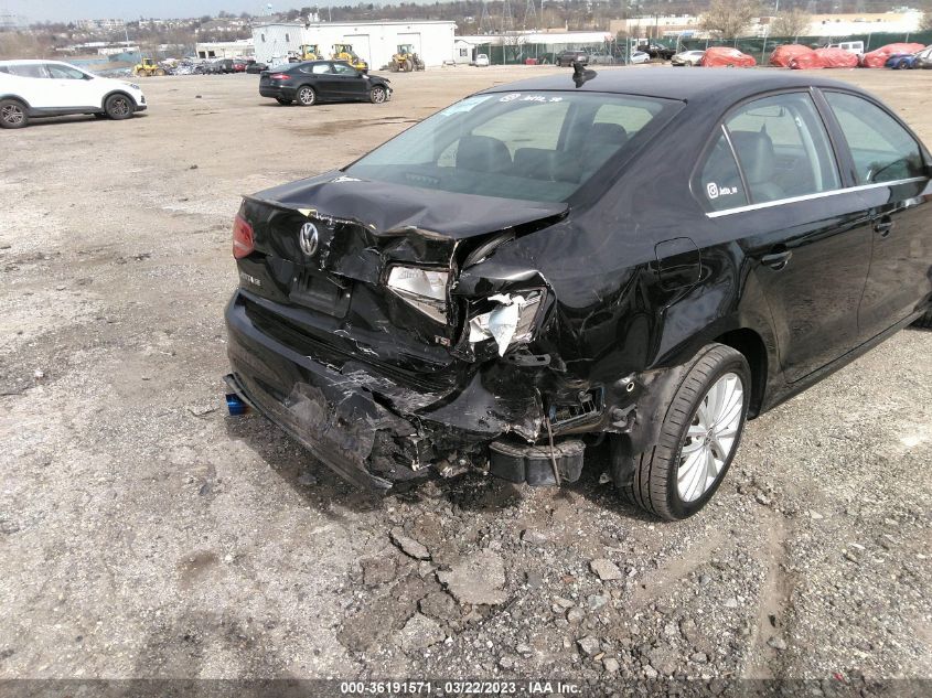 2015 VOLKSWAGEN JETTA SEDAN 1.8T SE - 3VWD07AJ7FM357048