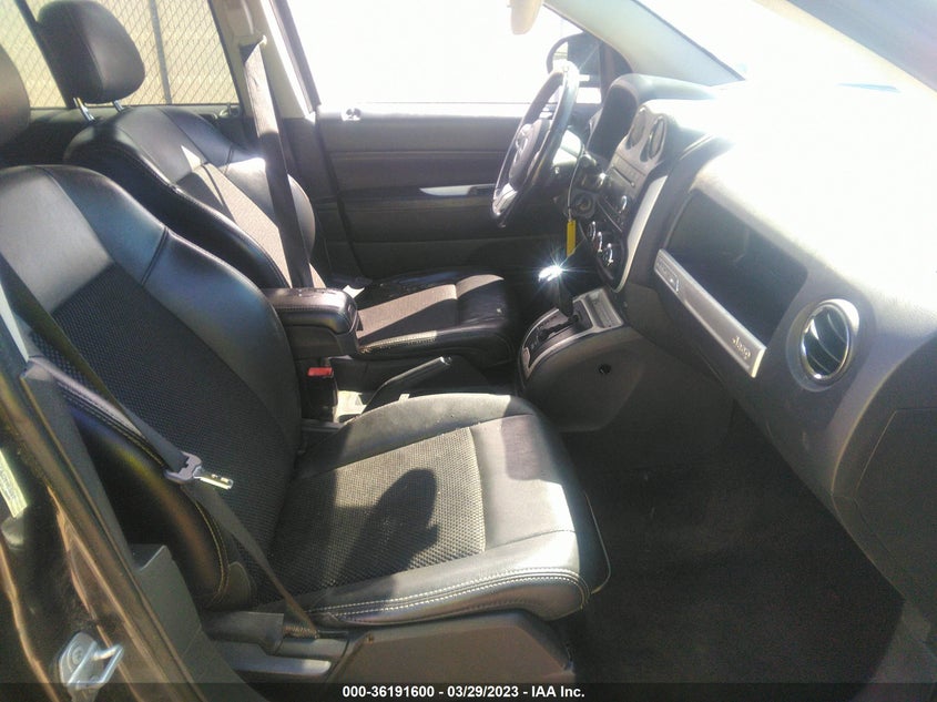 VIN 1C4NJCEB1HD197912 2017 JEEP COMPASS LATITUDE