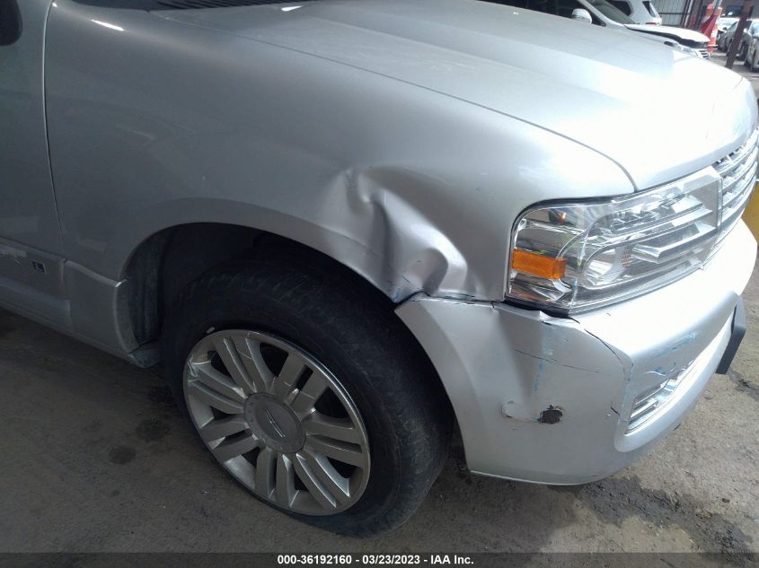 2013 LINCOLN NAVIGATOR L 5LMJJ3H5XDEL07888