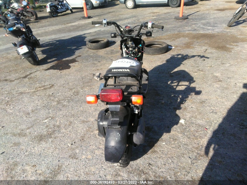 VIN JH2AF581XKK703763 2019 HONDA NPS50