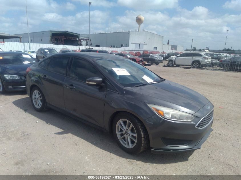 2015 FORD FOCUS SE - 1FADP3F23FL256525