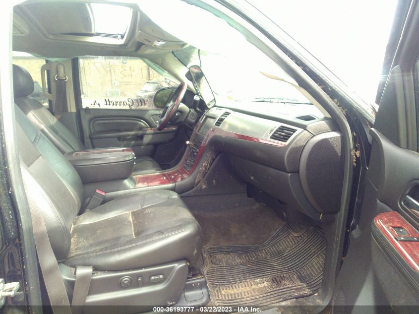 2013 CADILLAC ESCALADE ESV PREMIUM - 1GYS4JEF0DR231895