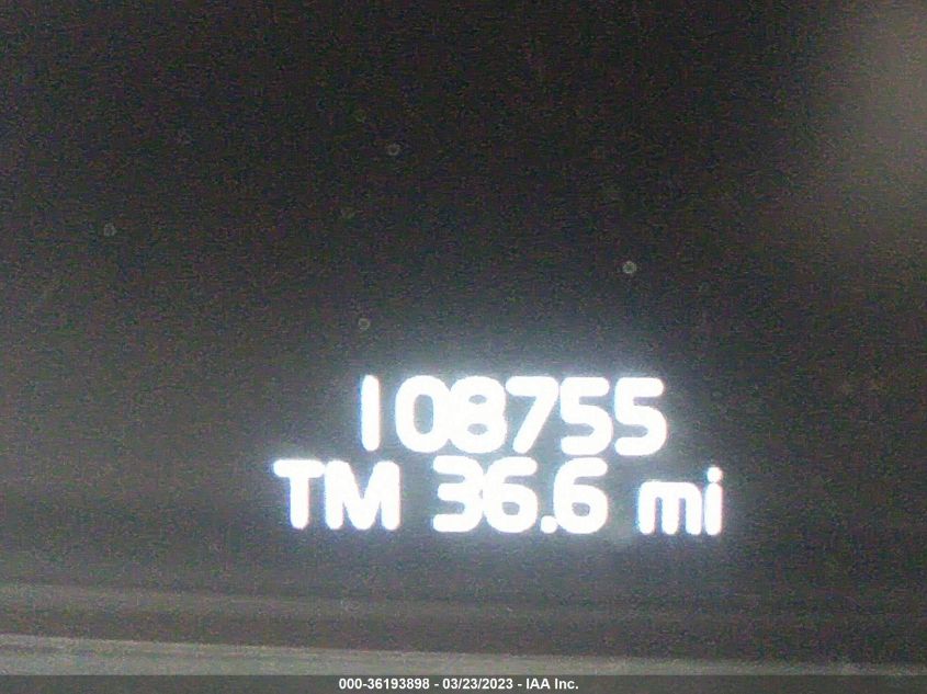 2016 VOLVO XC90 T6 MOMENTUM - YV4A22PK9G1042900