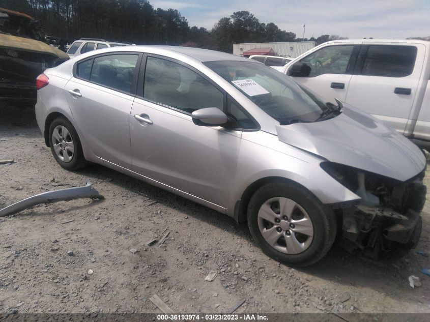 2015 KIA FORTE LX - KNAFK4A67F5408826