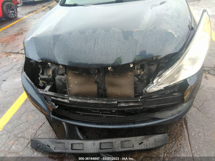 2014 HYUNDAI SONATA GLS - 5NPEB4AC3EH872411