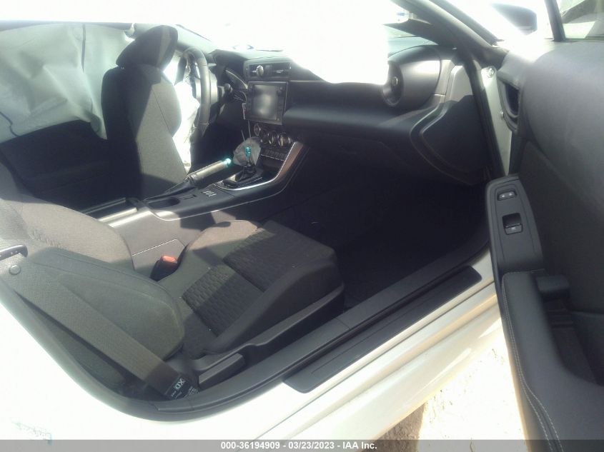 2022 TOYOTA GR86 JF1ZNBC13N8758745