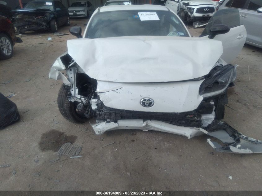 2022 TOYOTA GR86 JF1ZNBC13N8758745