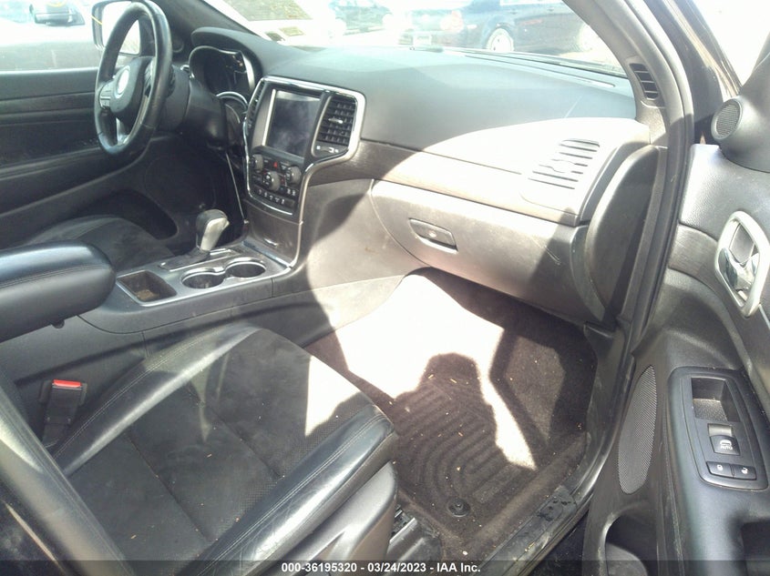 VIN 1C4RJFAG1JC234747 2018 JEEP GRAND CHEROKEE ALTITUDE