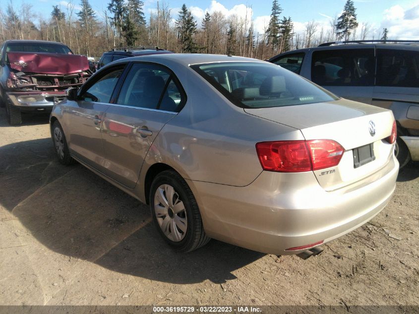 2013 VOLKSWAGEN JETTA SEDAN SE - 3VWDP7AJ4DM238947