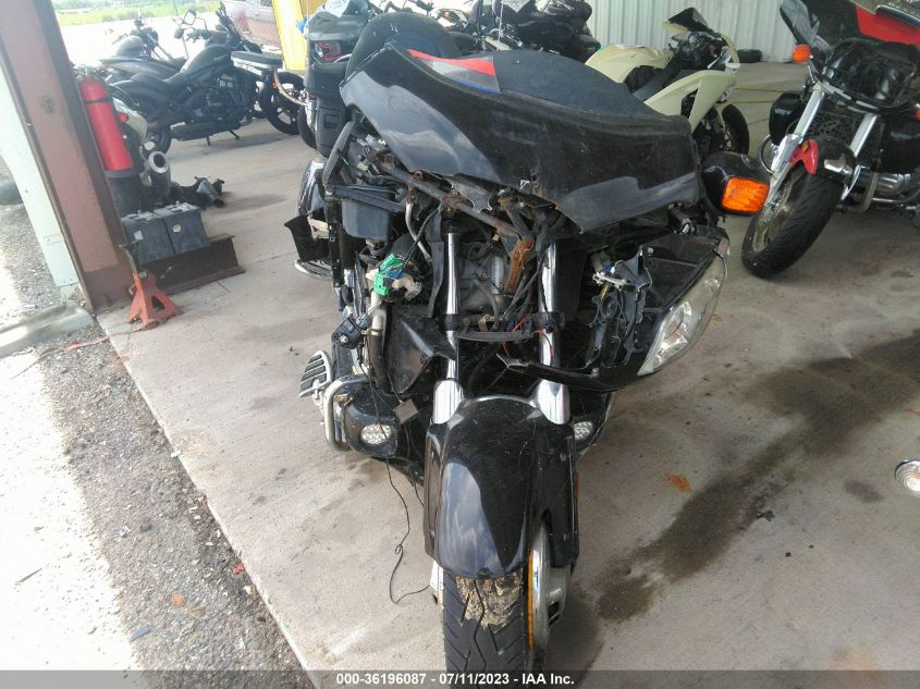 2002 HONDA GL1800 1HFSC47062A106002