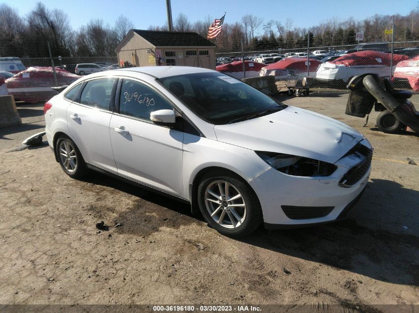 2016 FORD FOCUS SE - 1FADP3F22GL247915