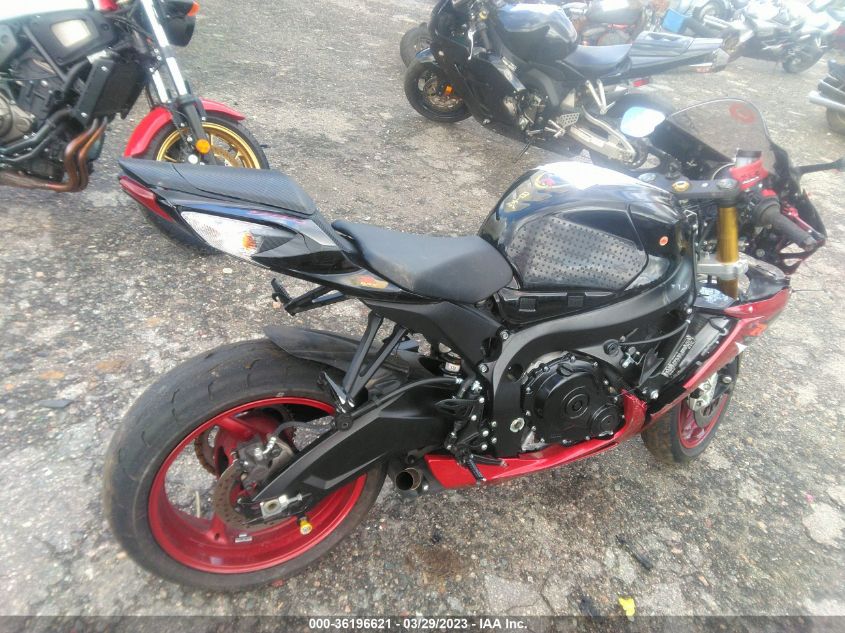 2018 SUZUKI GSX-R750 - JS1GR7MA1J2101421