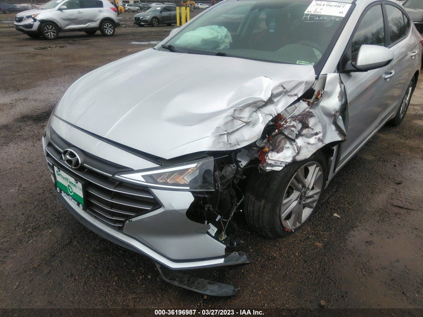 VIN 5NPD84LF5KH461668 2019 HYUNDAI ELANTRA SEL